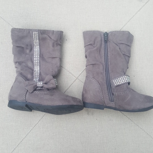 Never worn, gray suede zip up bling boots - Picture 4 of 4